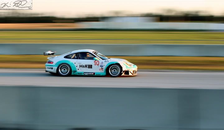 IMAGE: http://i104.photobucket.com/albums/m161/RXCamaroSS/Sebring%202007/Porsche10-1.jpg