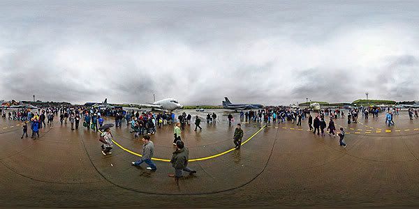http://i104.photobucket.com/albums/m164/billyh42/Forums/Leuchars_Pano_02_600.jpg