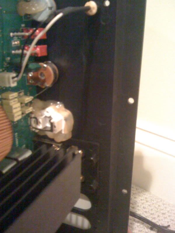 Subwoofer not responding, humming AVS Forum