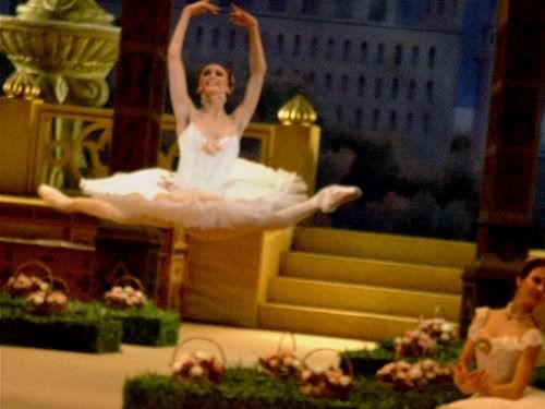 Image hotlink - 'http://i104.photobucket.com/albums/m169/DanceOfTheHeart/Svetlana%20Zakharova/97150910206e4f9802.jpg' Image hotlink - 'http://i104.photobucket.com/albums/m169/DanceOfTheHeart/Svetlana%20Zakharova/97150910206e4f9802.jpg'