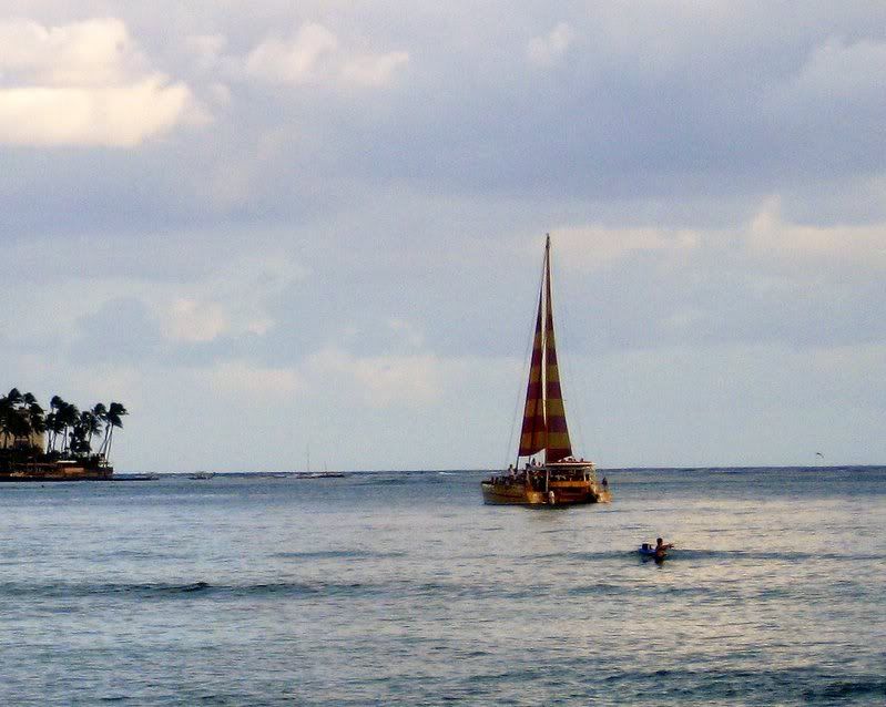 Sailing Waikiki
