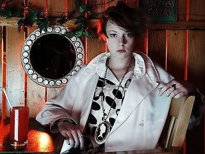 Elly Jackson La Roux Beautiful Pictures, Images and Photos