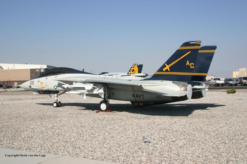 F-14AVF-32AC-100Fallon2007.jpg