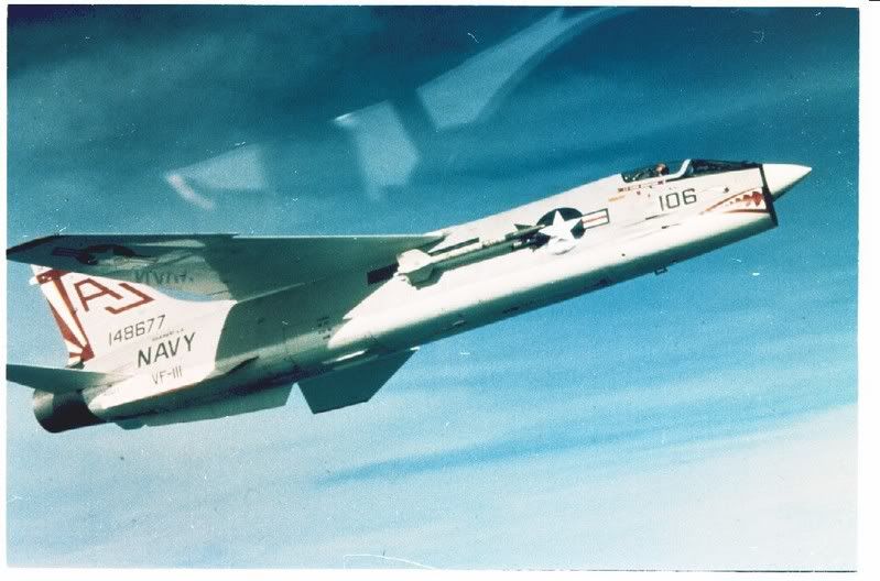 F-8HAJ-1061970.jpg