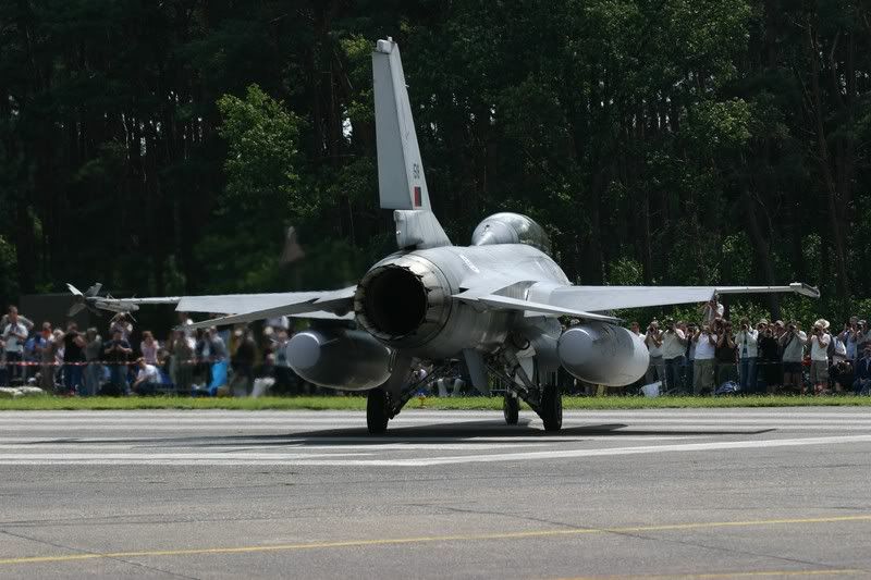 PortugeseF-16BKB2007.jpg