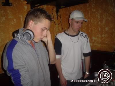 [img width=400 height=300]http://i104.photobucket.com/albums/m180/djsentex/ikpim.jpg[/img]