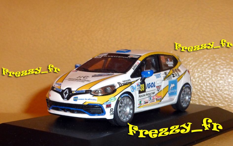 Renault%20Clio%20R3T%20Robert%20MB17%20A