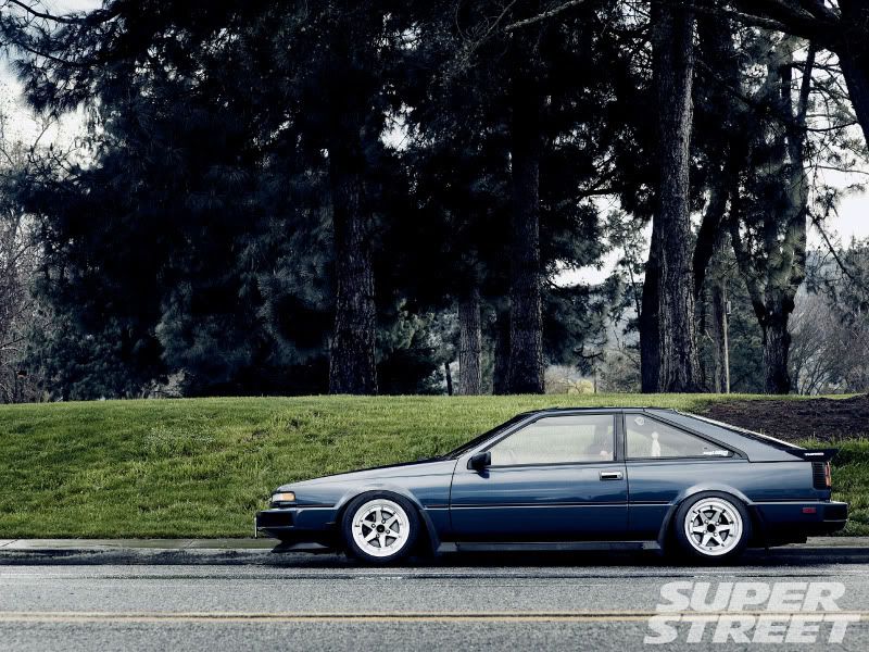 http://i104.photobucket.com/albums/m184/brandonsskyline/sstp_1006_03_o1985_nissan_200_sx_turboside_view.jpg