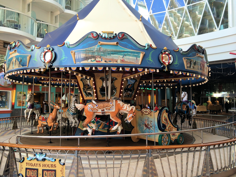Carousel_zps2a607ae9.png