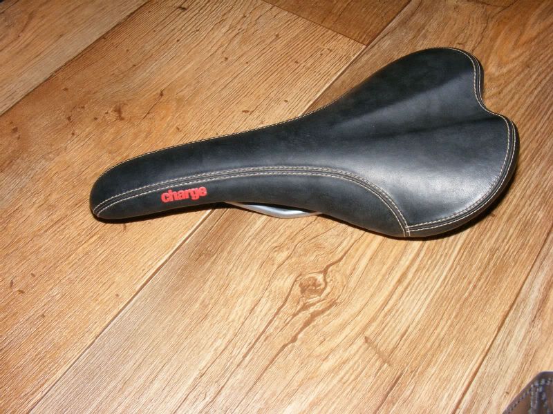 charge spoon red
