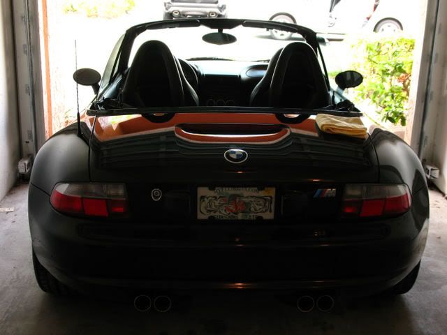 bmwm025.jpg